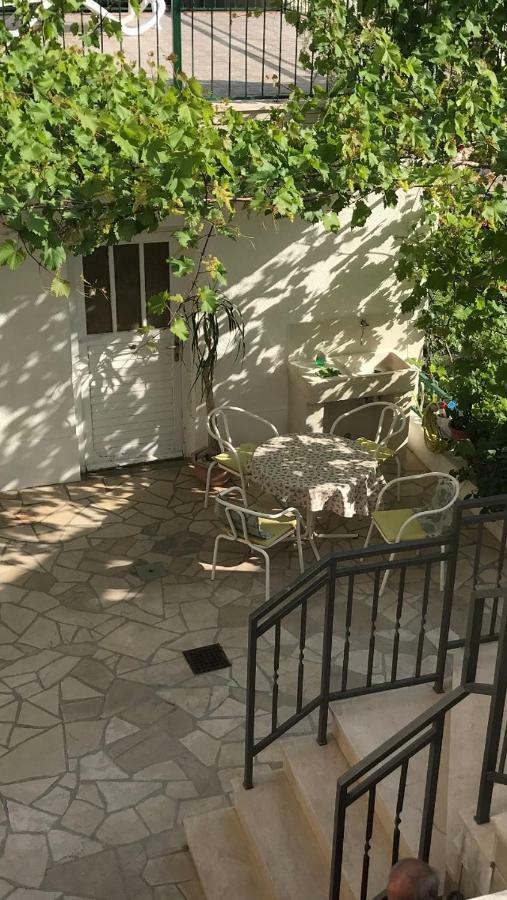 Apartman Dvor Makarská Exteriér fotografie