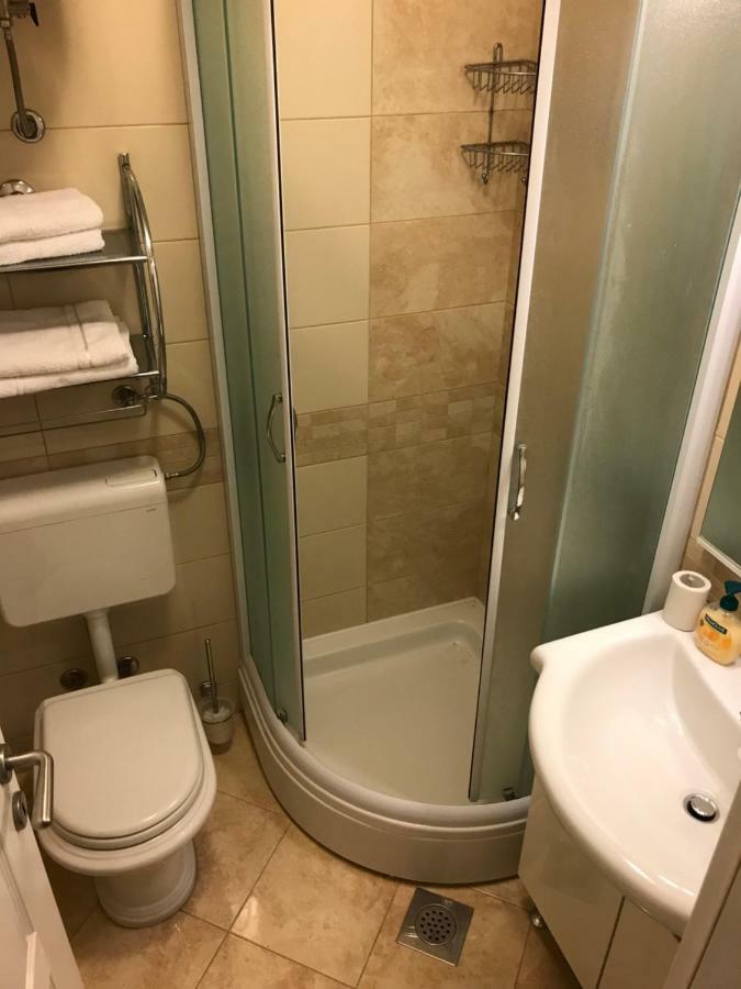 Apartman Dvor Makarská Exteriér fotografie